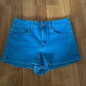 Size 27 stretch jean shorts
